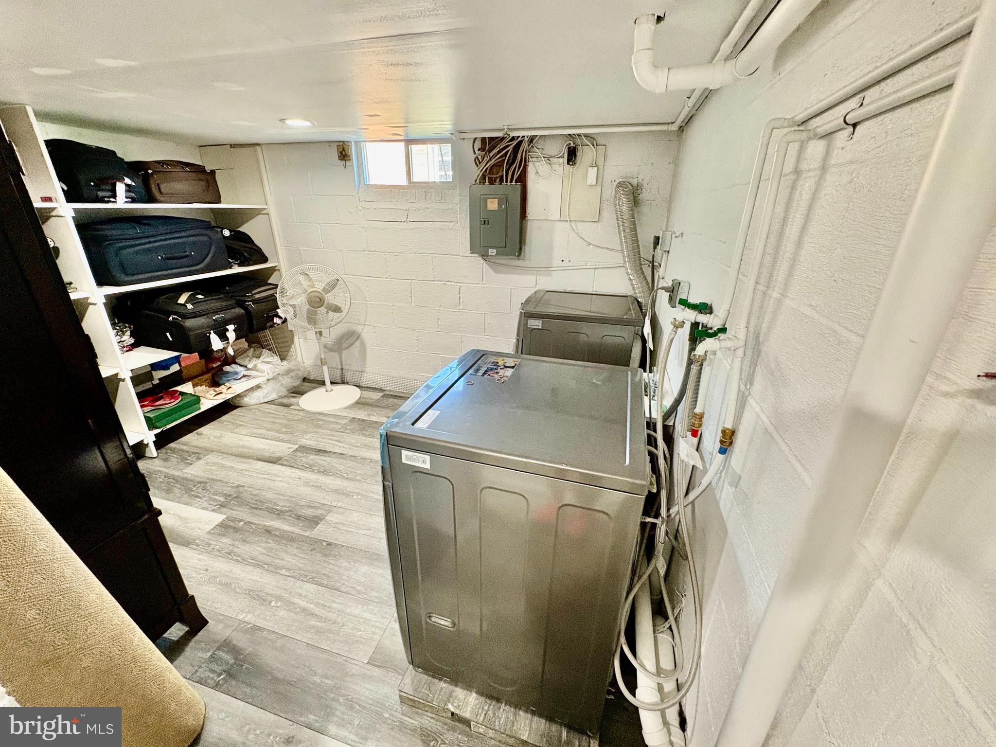 FAYFIELD - Residential