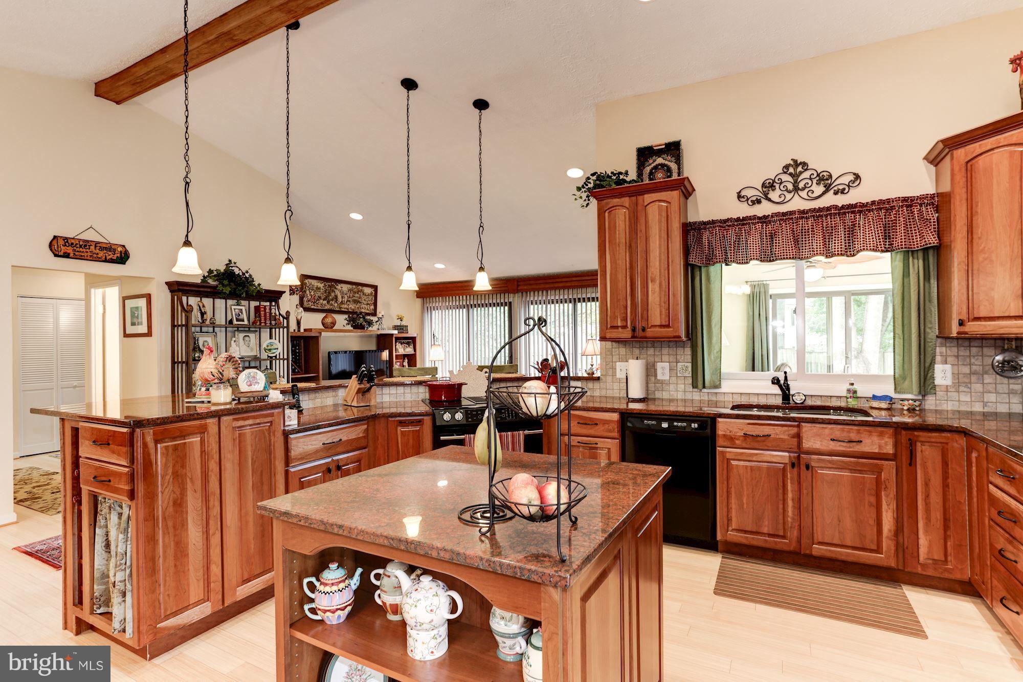 BONNIE BRAE - Residential