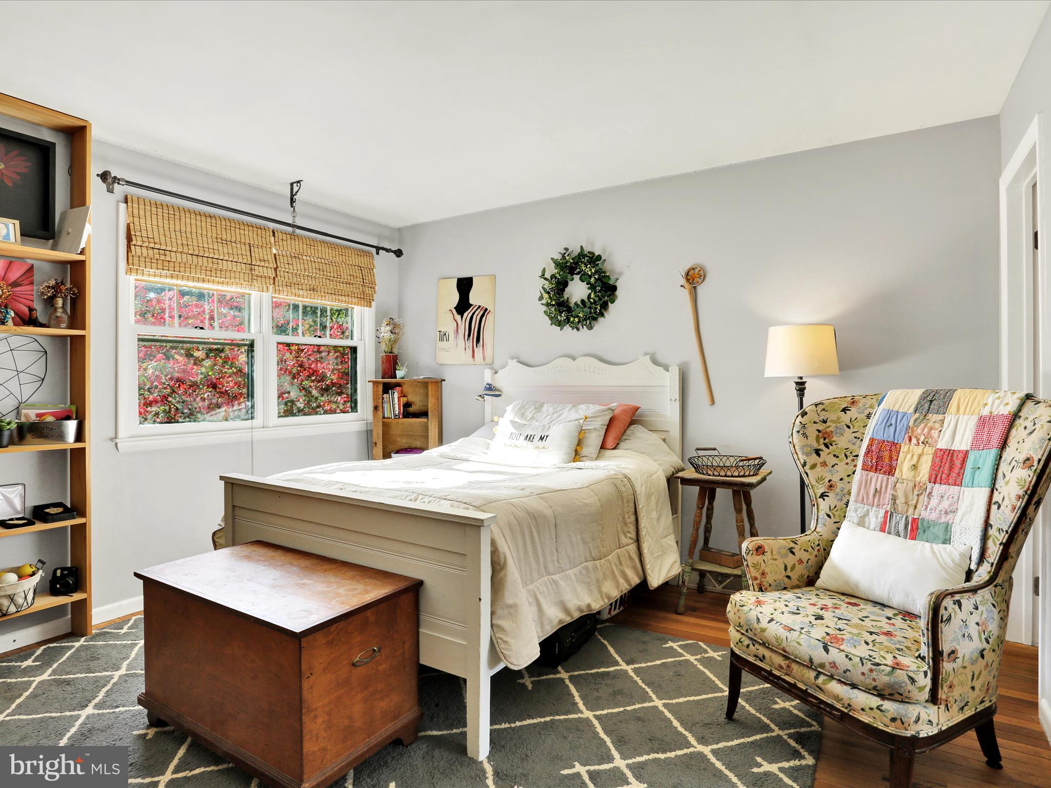 CRESTWOOD - Residential