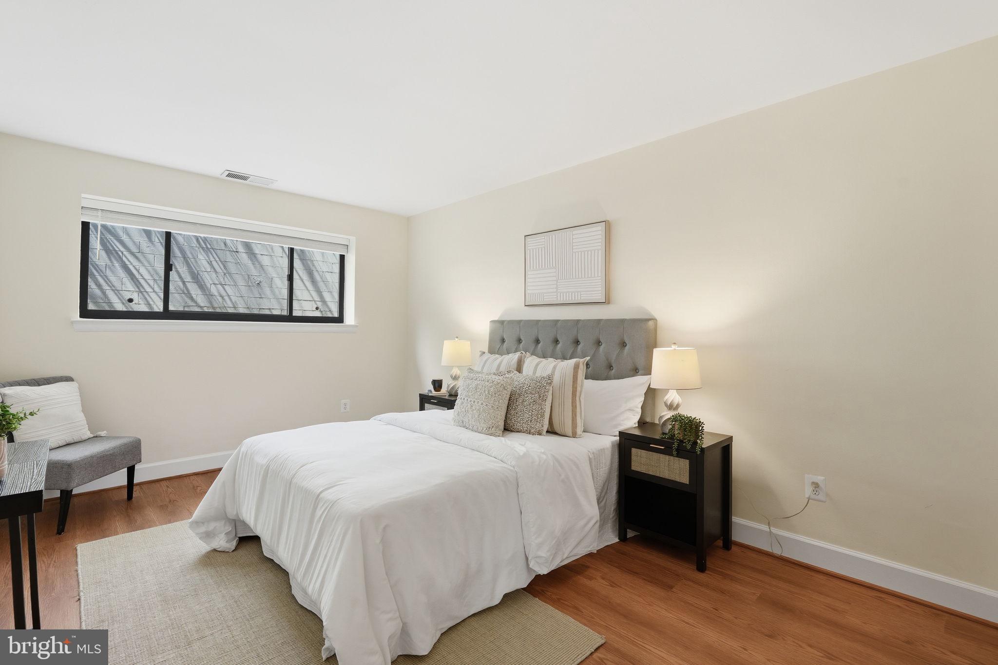 TAKOMA PARK - Residential