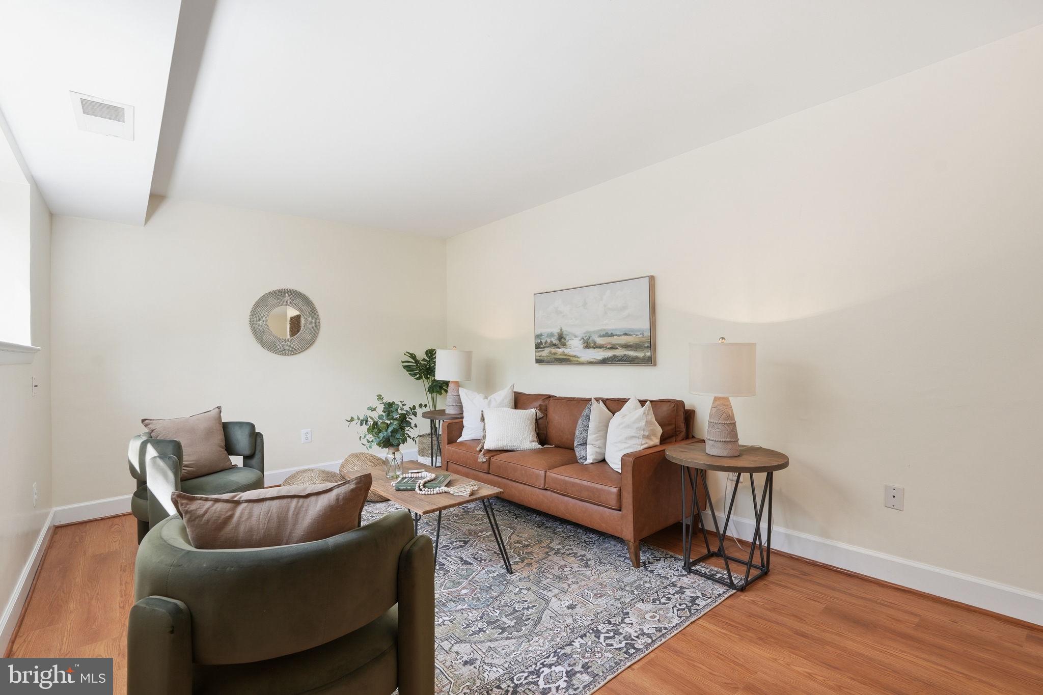 TAKOMA PARK - Residential