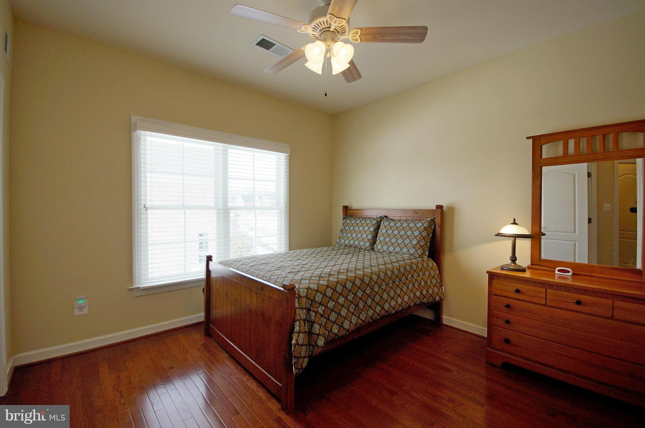 MAYMONT ESTATES - Residential Lease