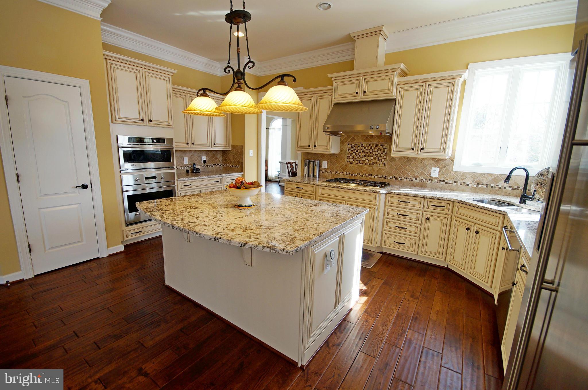 MAYMONT ESTATES - Residential Lease