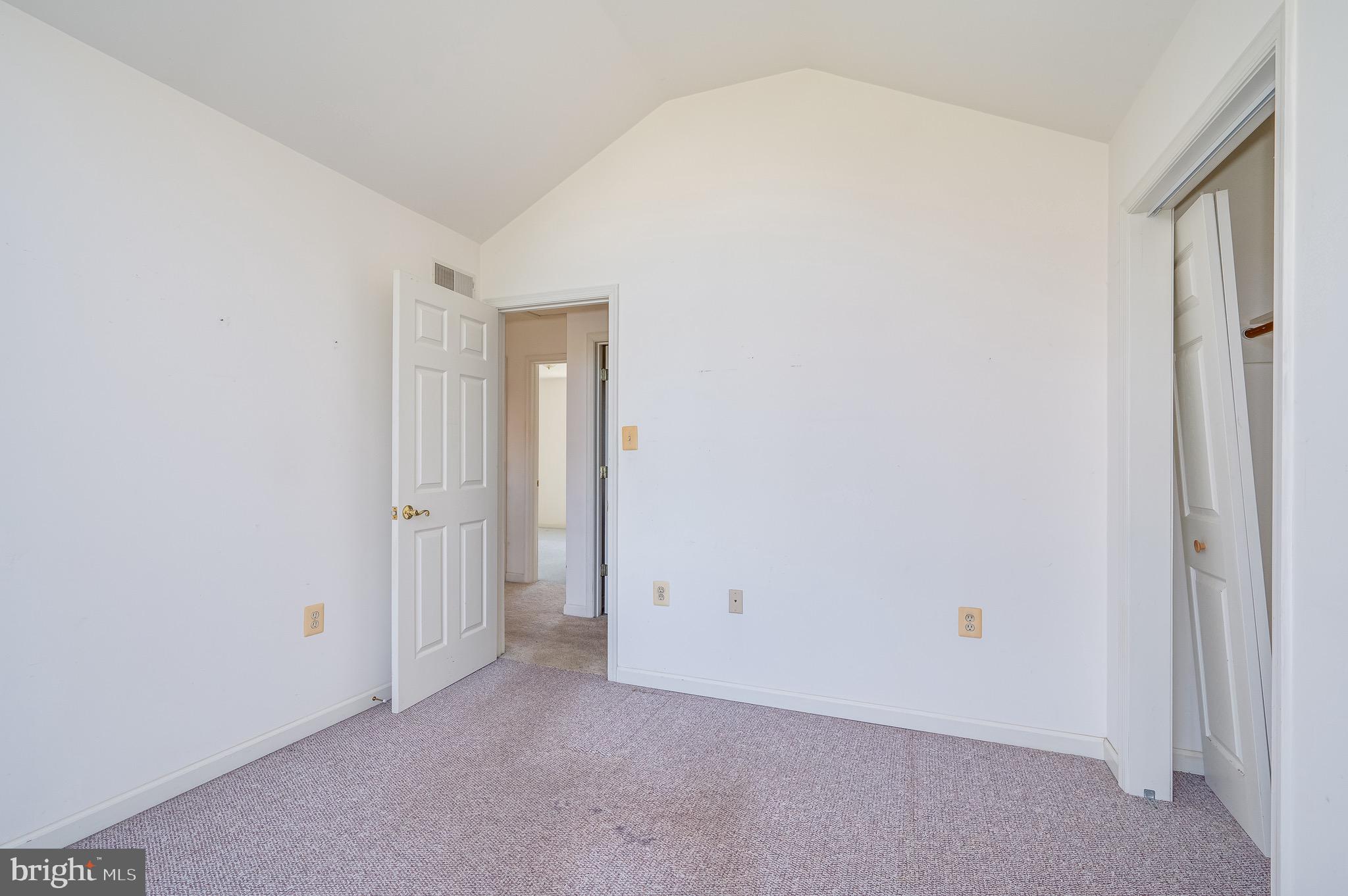 APPLE BLOSSOM MEADOWS - Residential