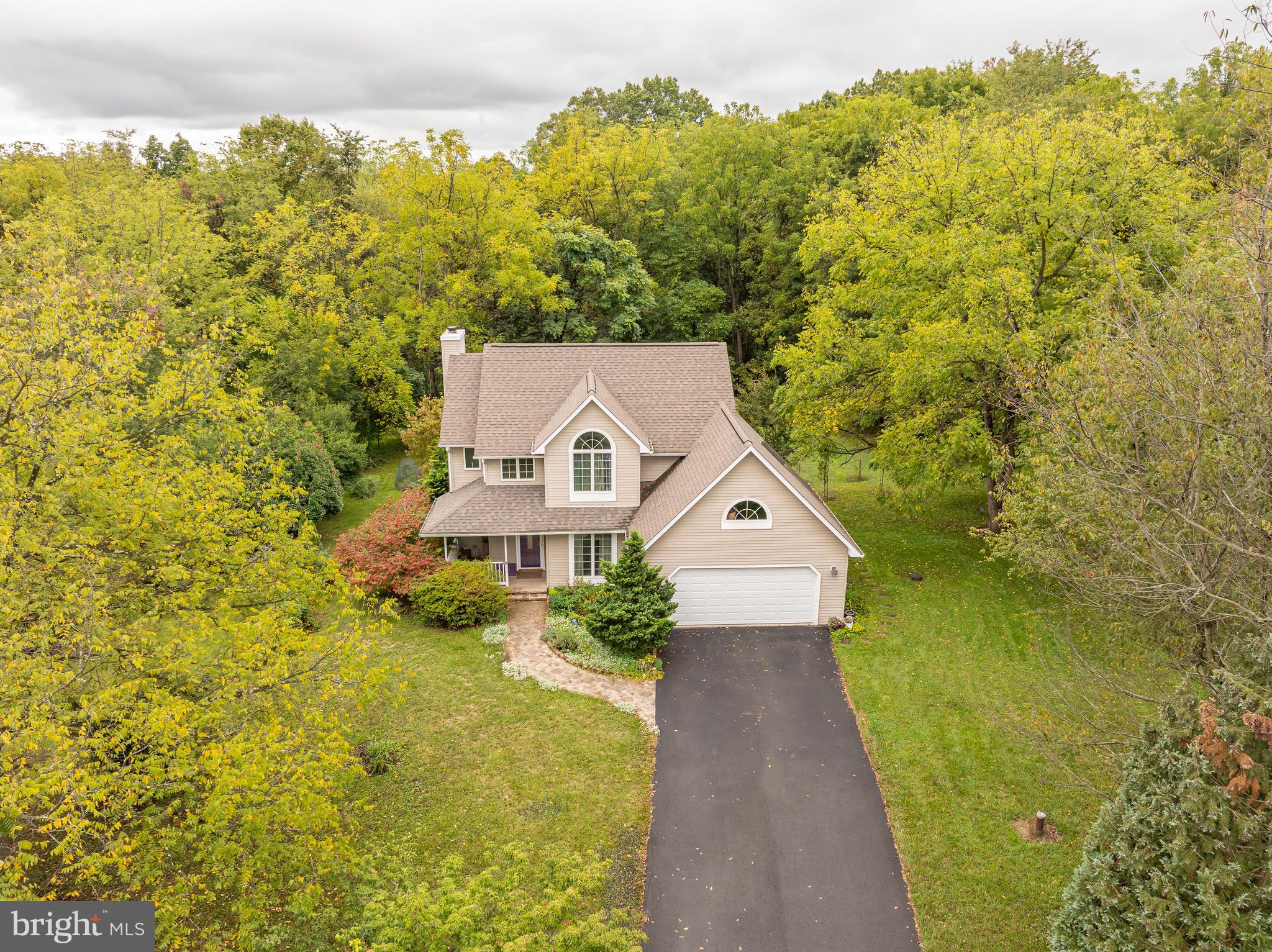APPLE BLOSSOM MEADOWS - Residential
