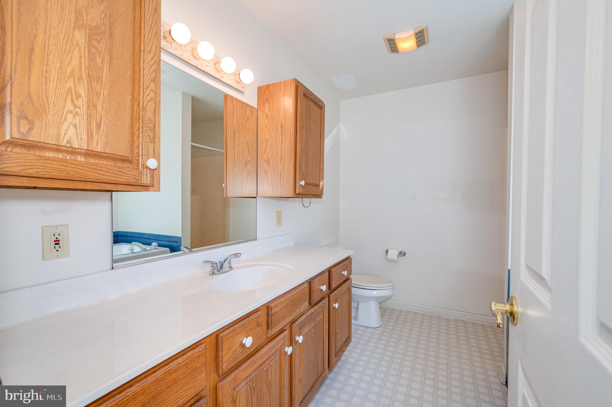 APPLE BLOSSOM MEADOWS - Residential