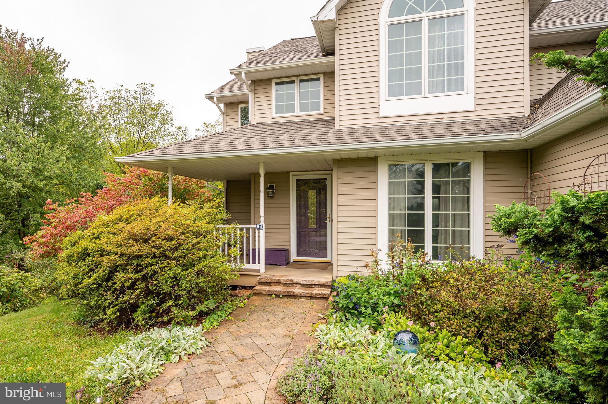 APPLE BLOSSOM MEADOWS - Residential