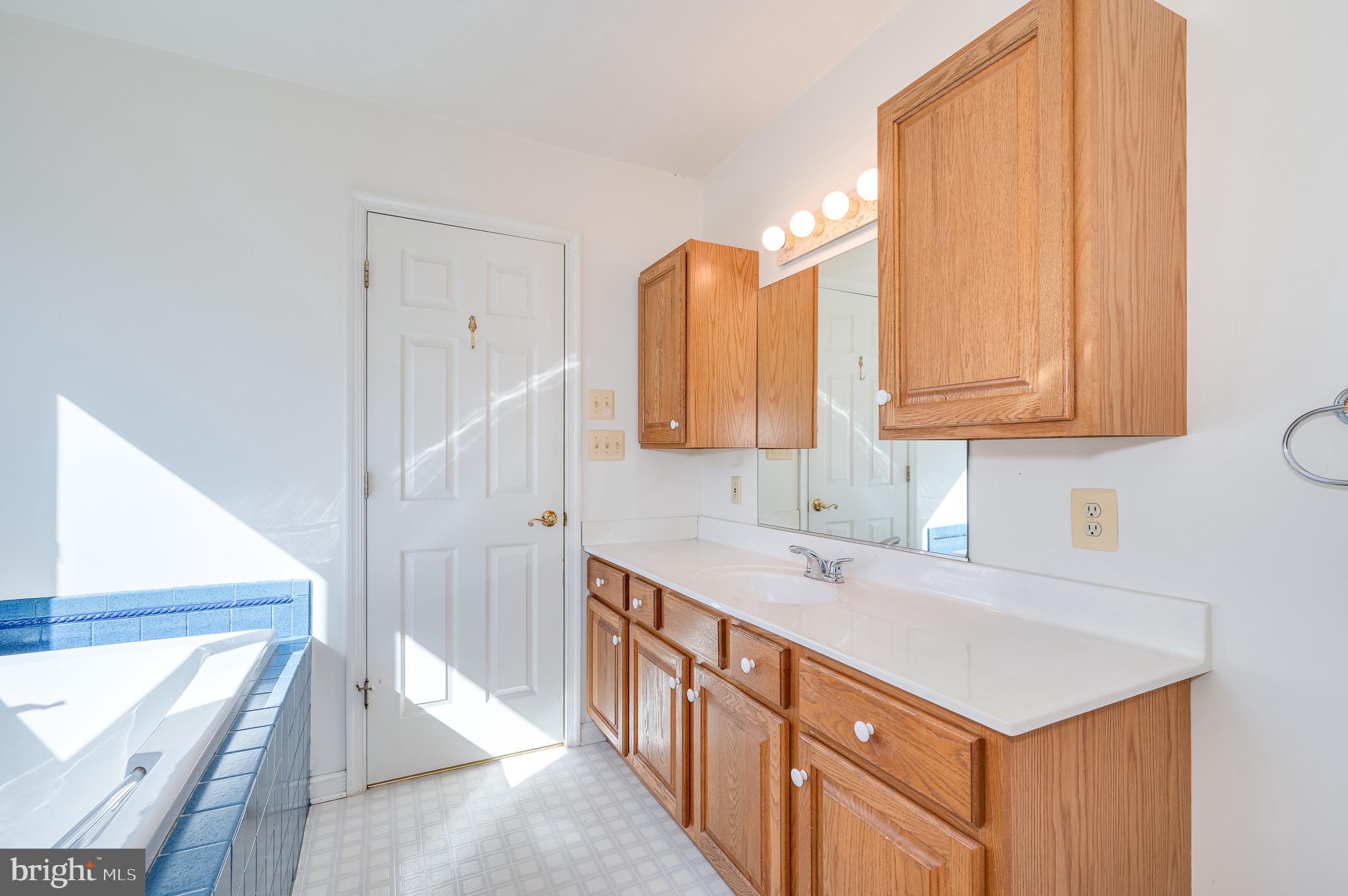 APPLE BLOSSOM MEADOWS - Residential