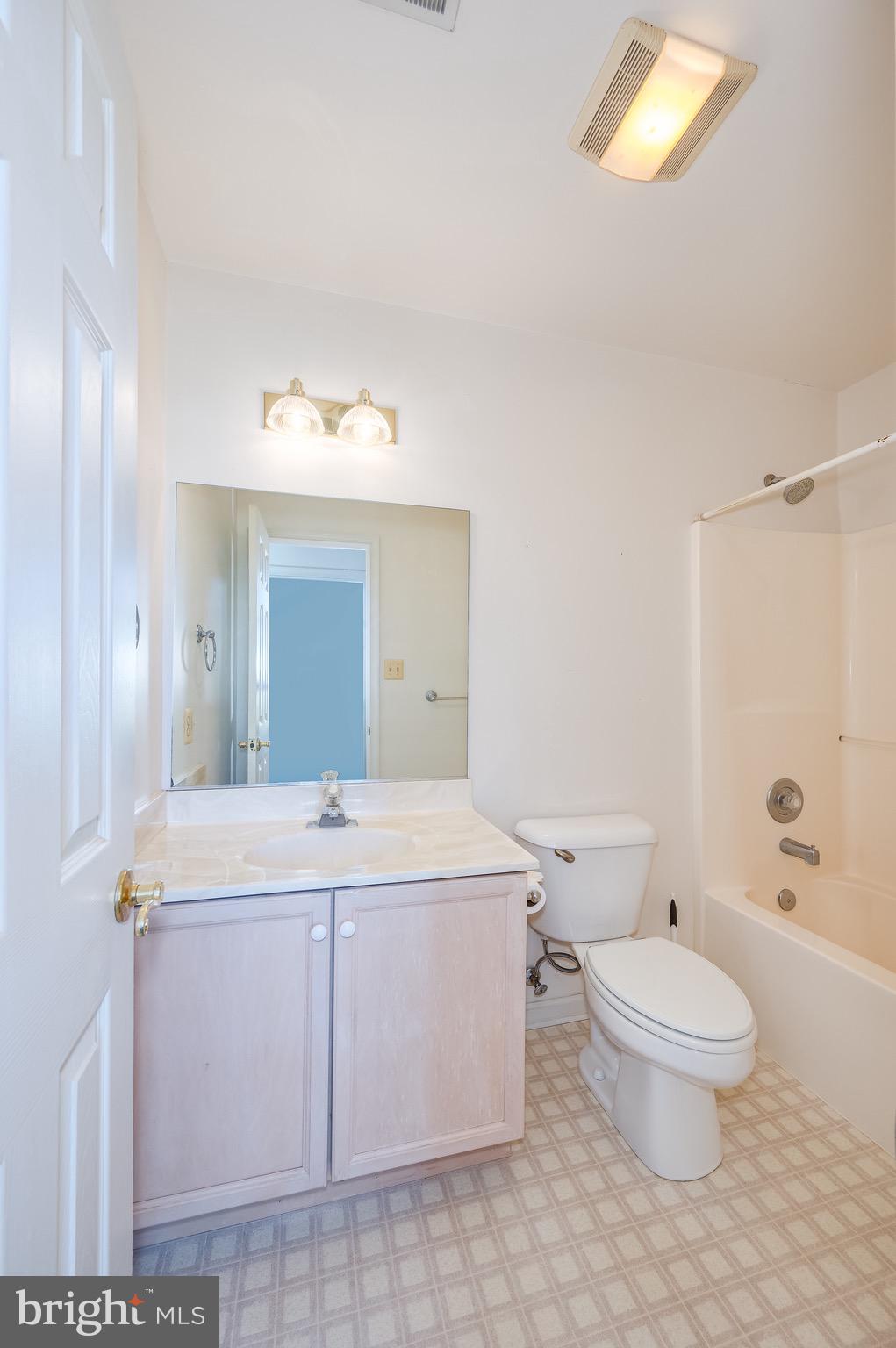 APPLE BLOSSOM MEADOWS - Residential