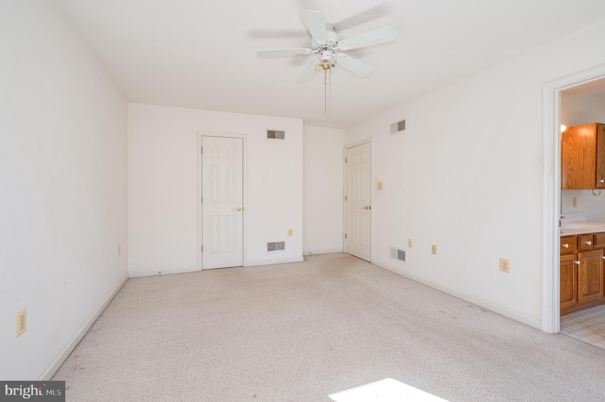 APPLE BLOSSOM MEADOWS - Residential