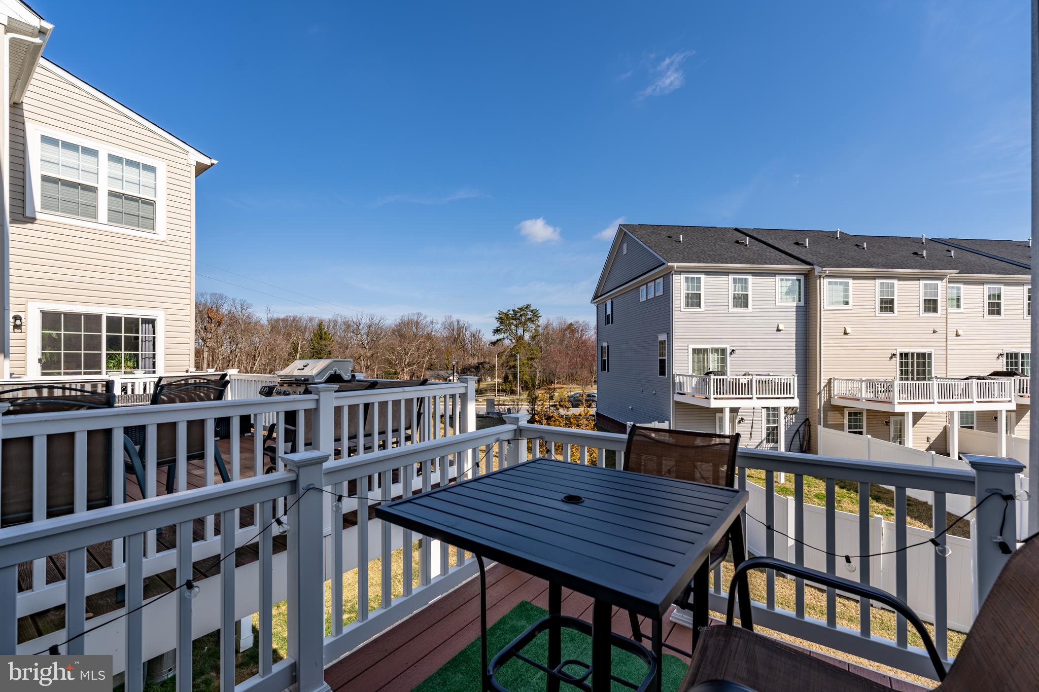 BALLARD GREEN - Residential