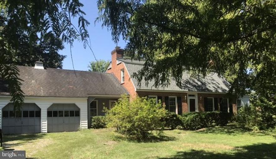 Tenant is responsible for utilities, maintaining grass/snow removal on an ongoing basis & if tenant doesn't comply the landlord may have it done & bill the tenant. No pets/smokers.There's a $100 Application fee for 2 people & $35 for each additional adult. Application Criteria: Credit MUST be 650+, good past rental history, work history & income, 1 month security deposit & minimum 1 yr lease.