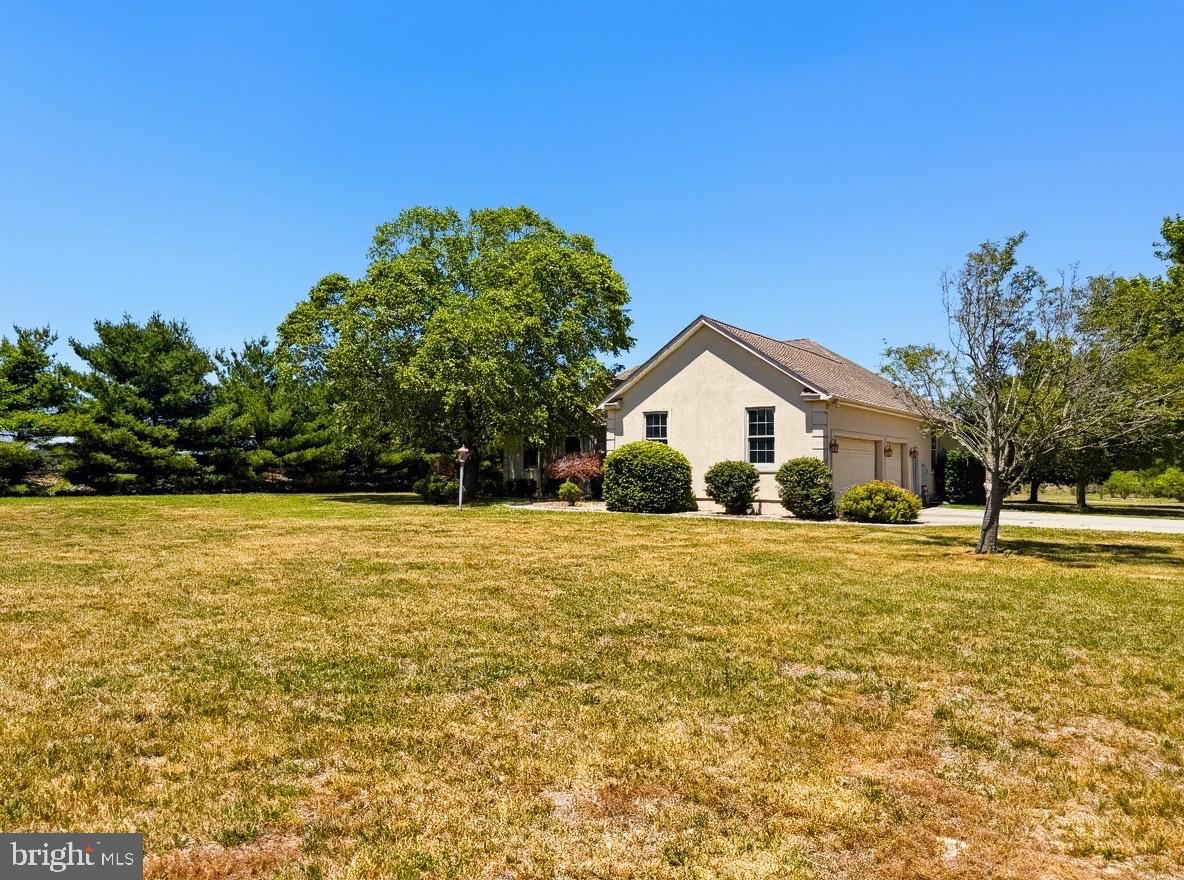 6351 RAY ROAD