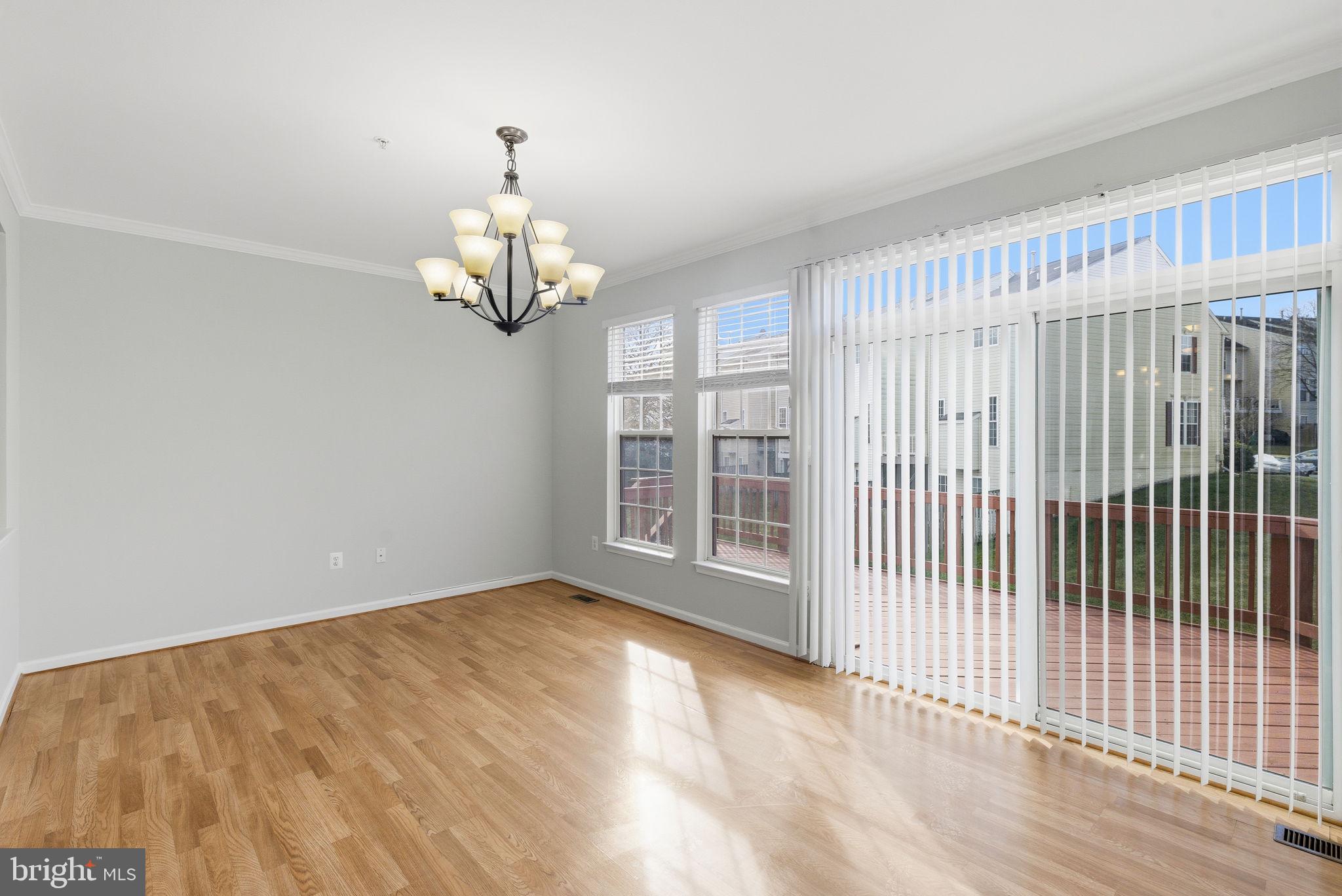 VISTA GARDENS - Residential