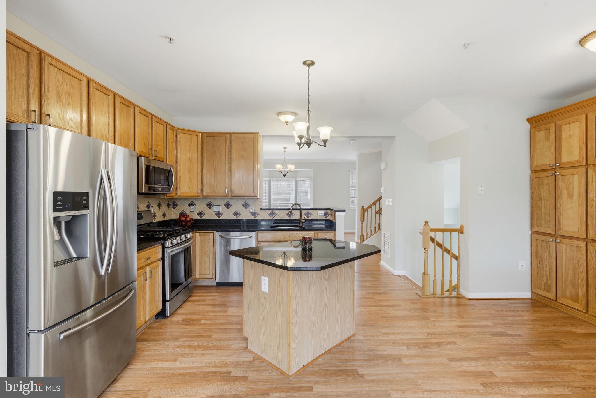 VISTA GARDENS - Residential