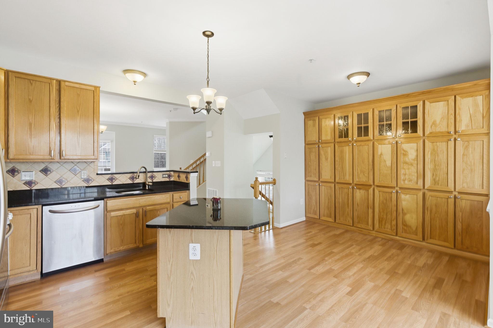 VISTA GARDENS - Residential