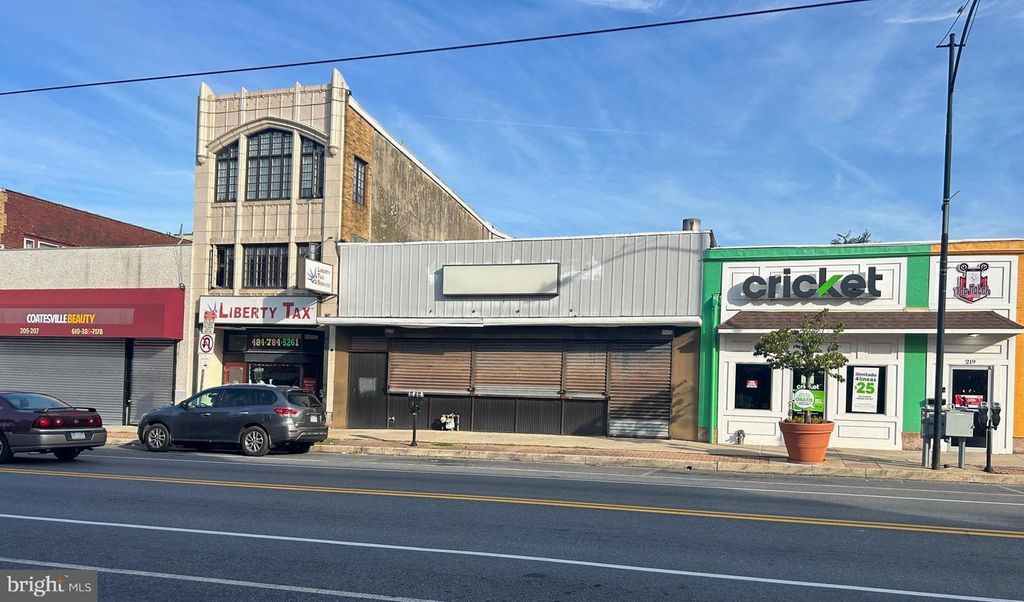 Photo of 213 E Lincoln Highway, COATESVILLE, PA 19320 (MLS # PACT2116556)