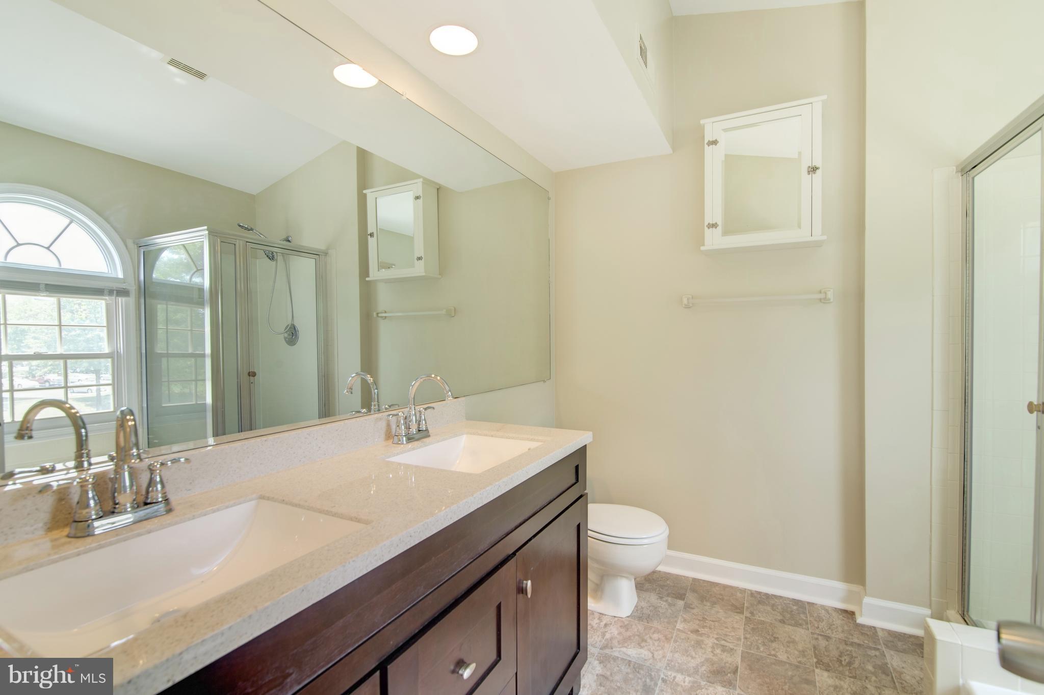 KINGSTOWNE - Residential