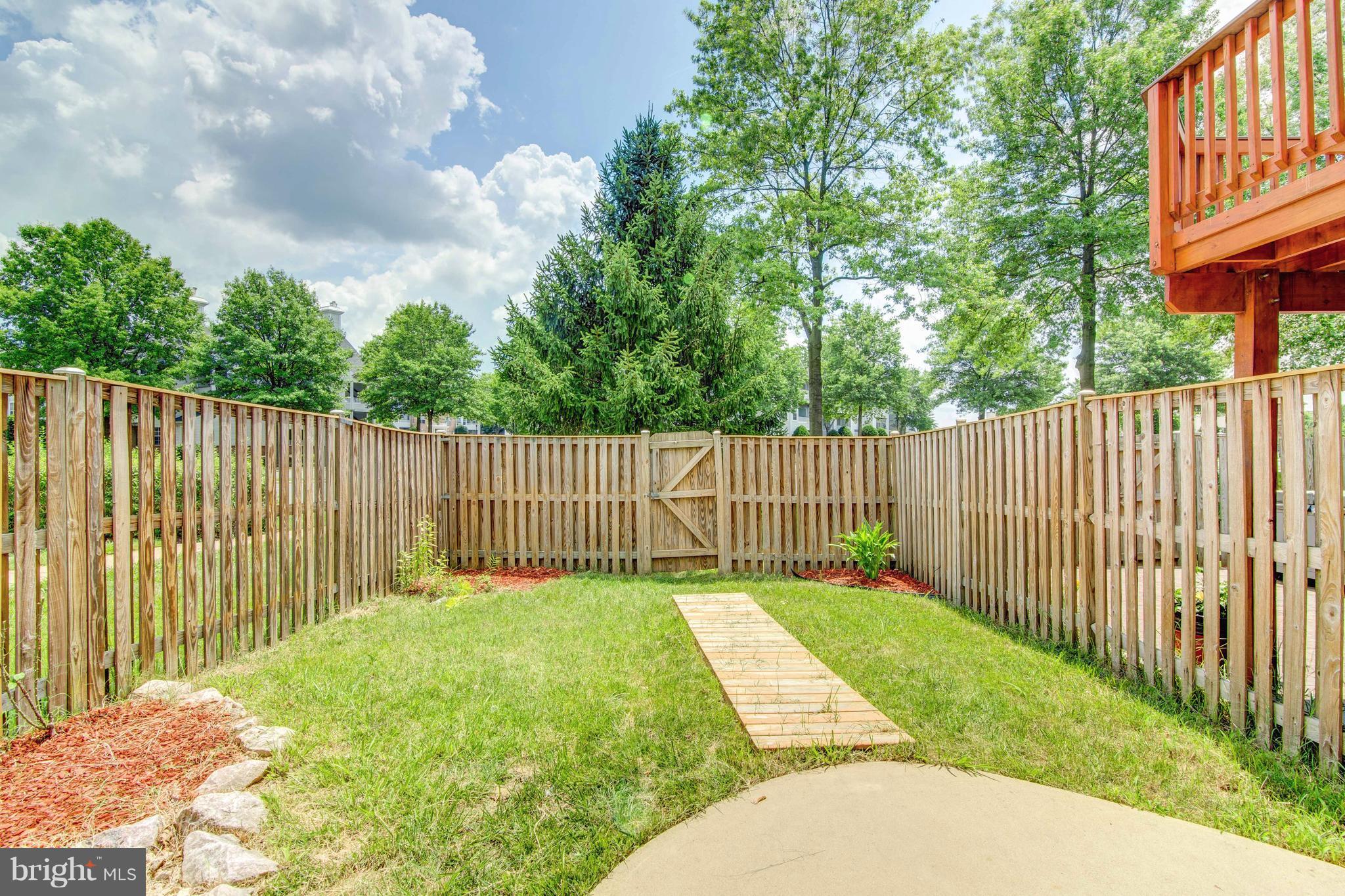 KINGSTOWNE - Residential