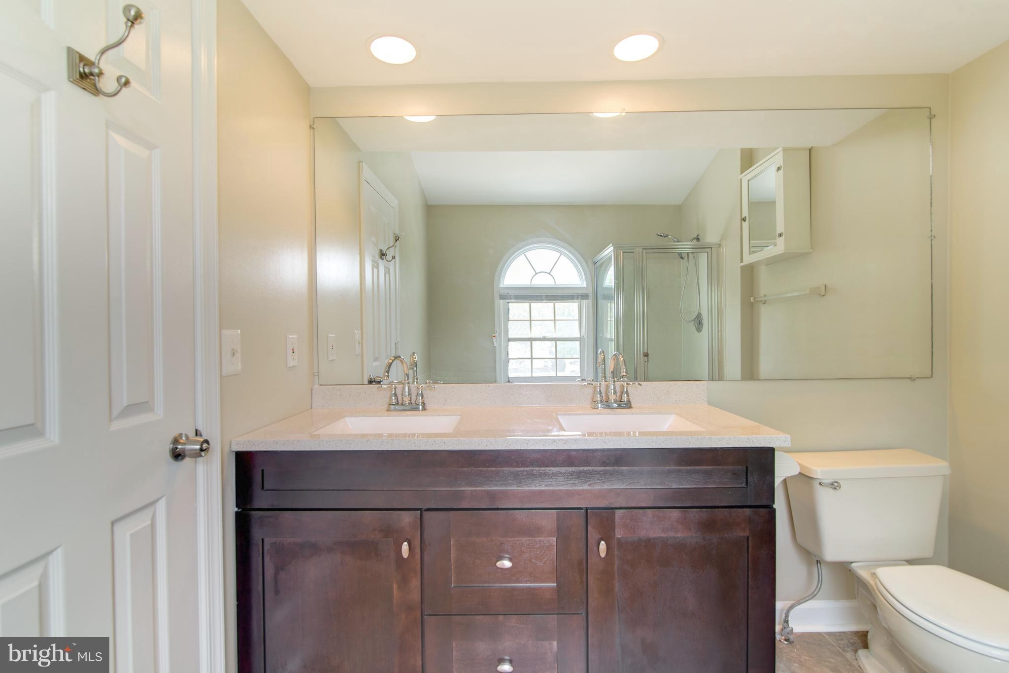 KINGSTOWNE - Residential