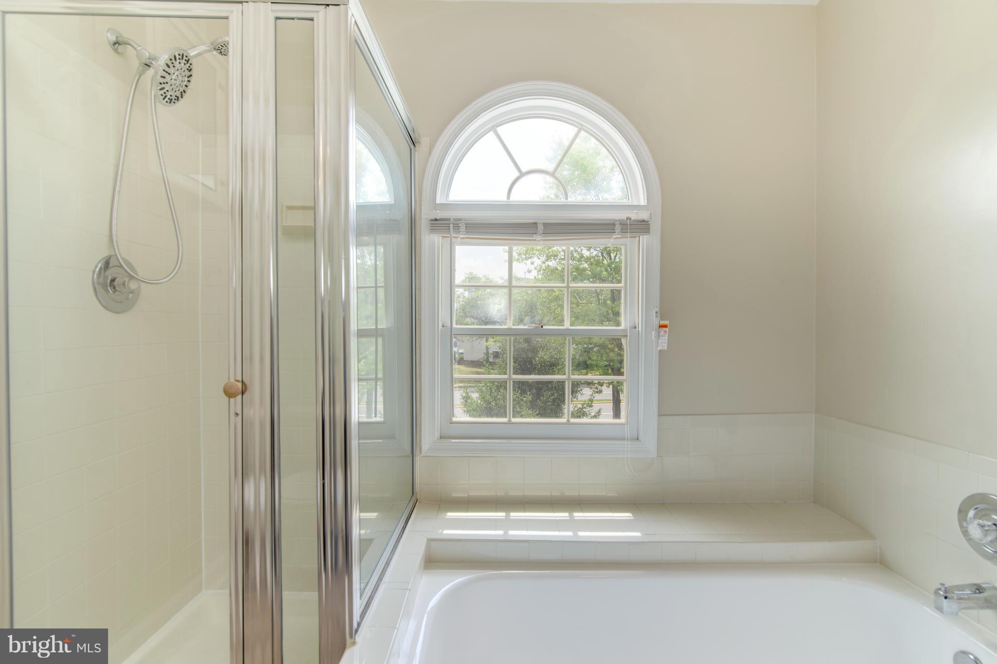 KINGSTOWNE - Residential