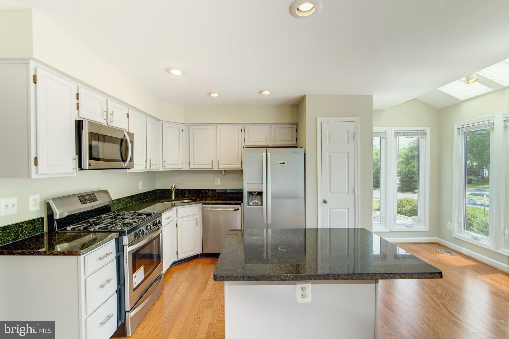 KINGSTOWNE - Residential