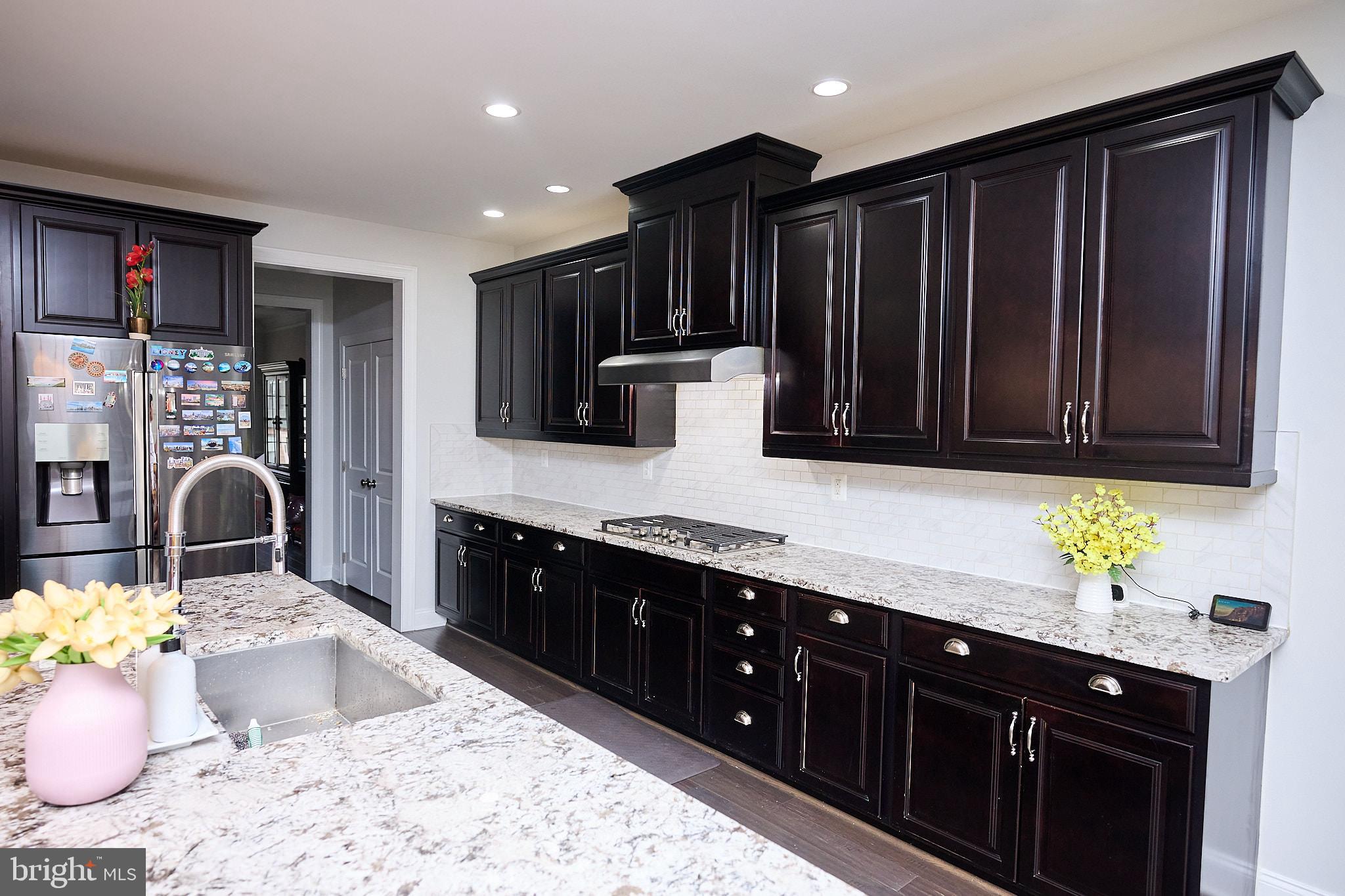 MOOREFIELD STATION - Residential Lease