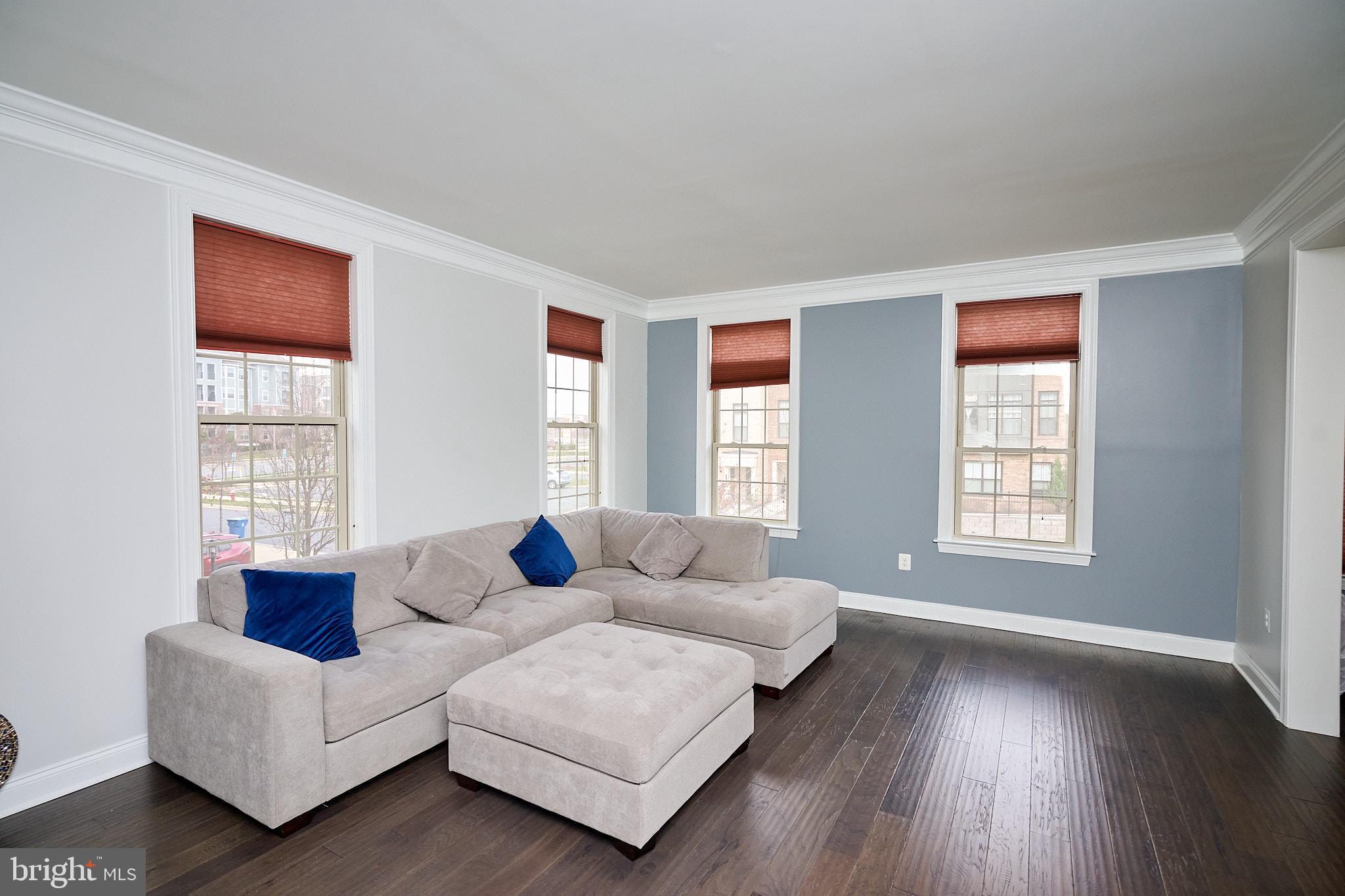 MOOREFIELD STATION - Residential Lease