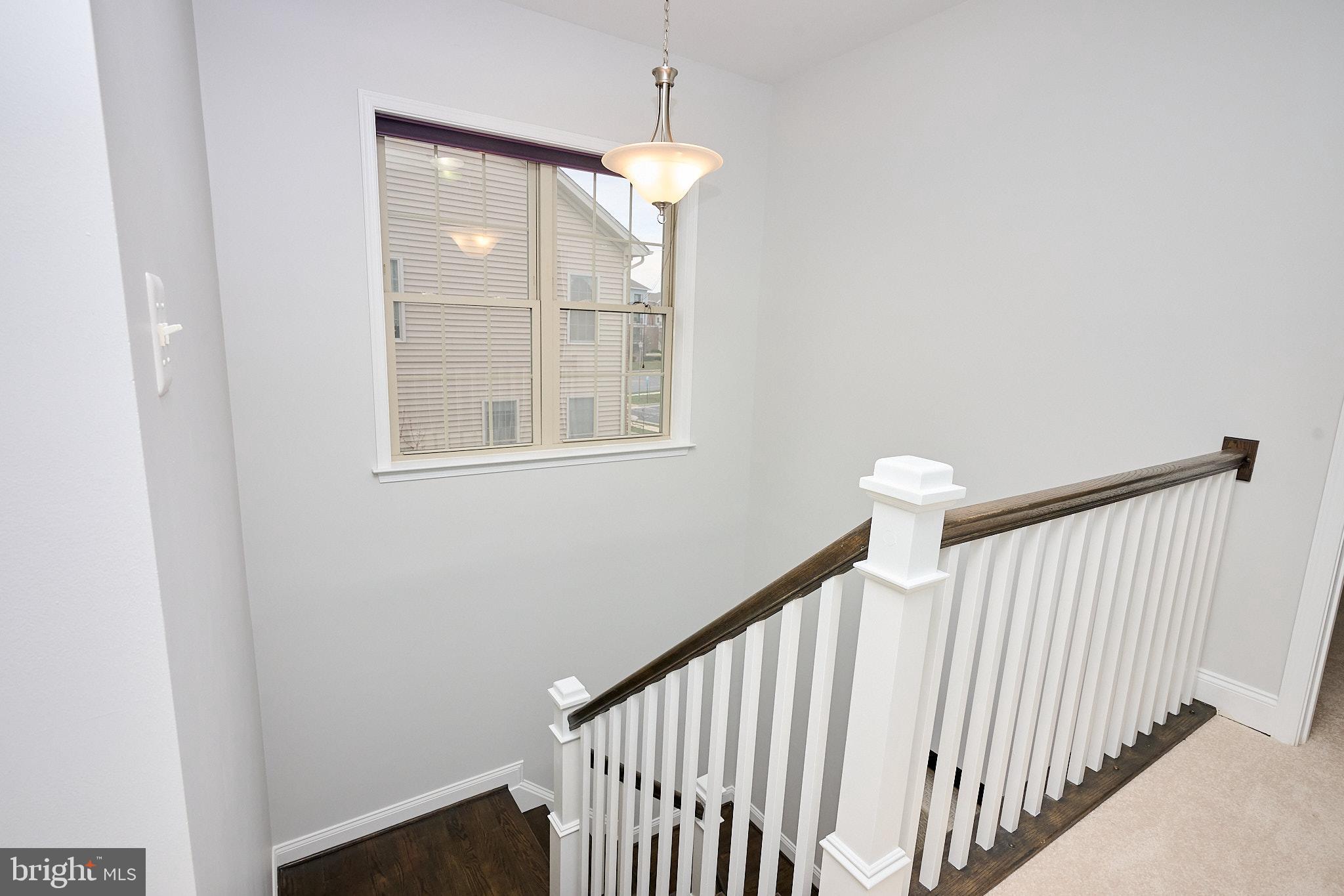 MOOREFIELD STATION - Residential Lease