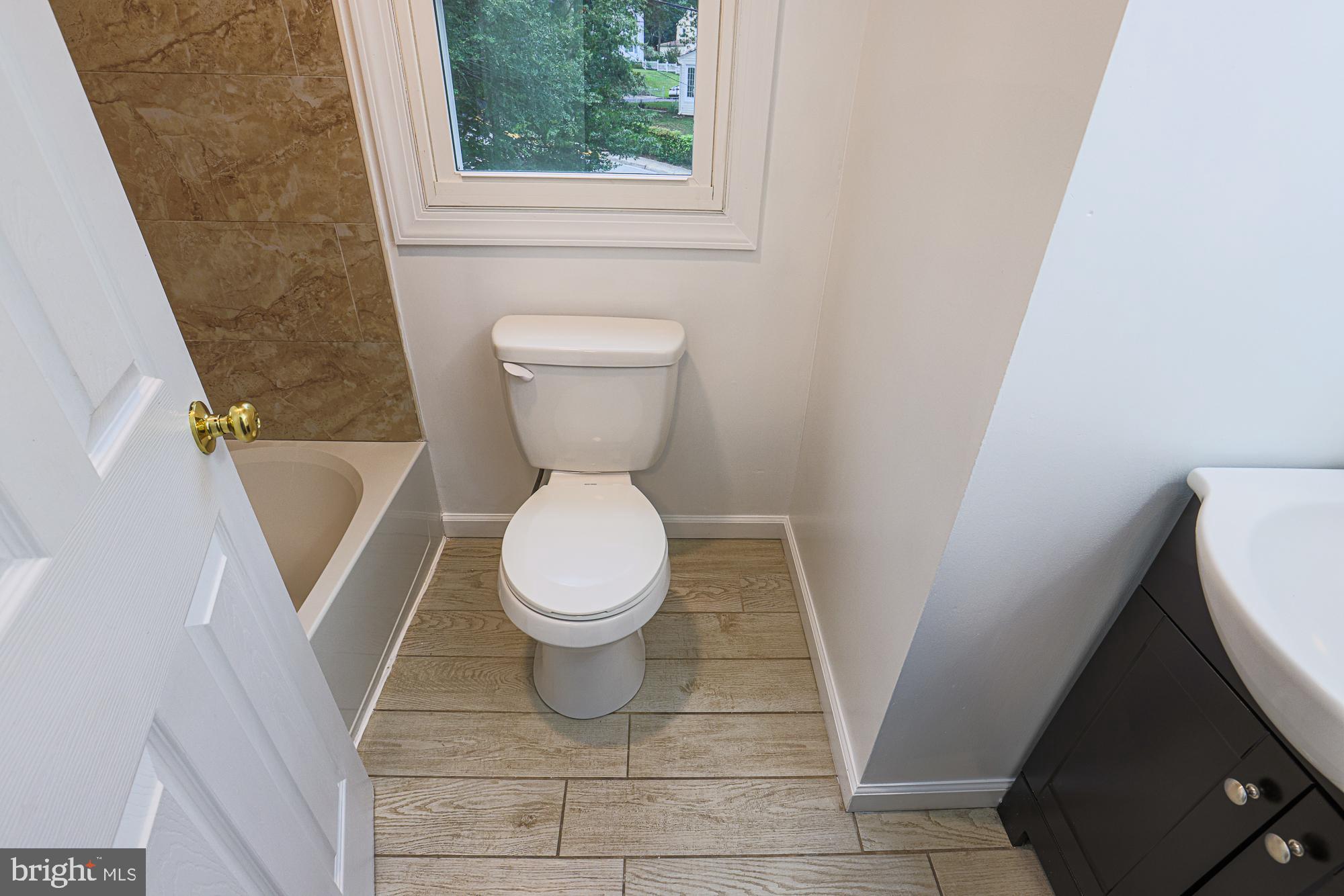 LANDOVER HILLS - Residential