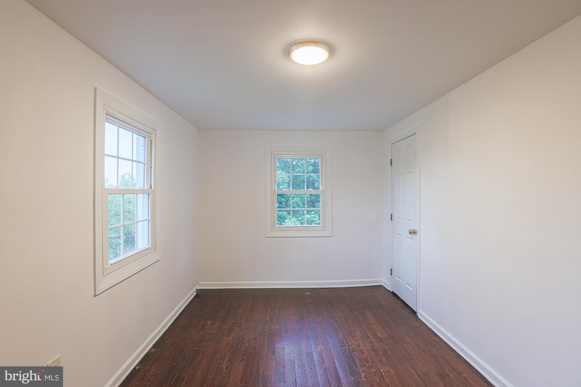 LANDOVER HILLS - Residential