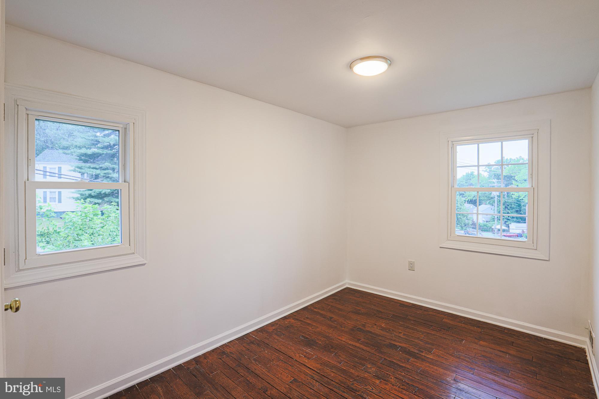 LANDOVER HILLS - Residential