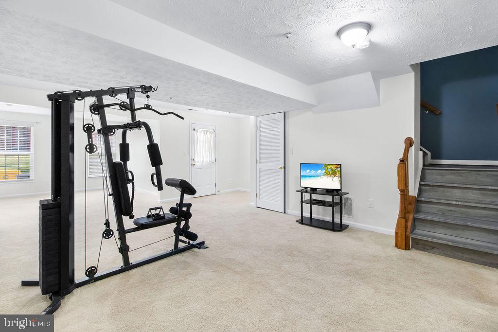 RUSSETT - Residential Lease