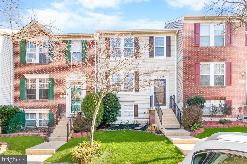 RUSSETT - Residential Lease