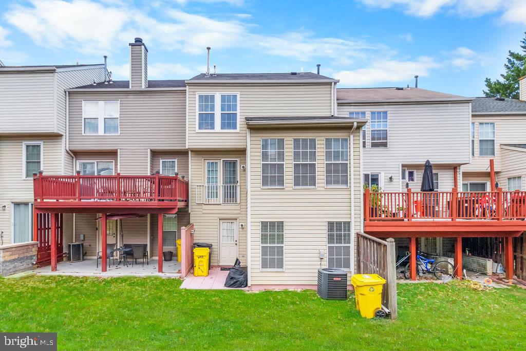 RUSSETT - Residential Lease