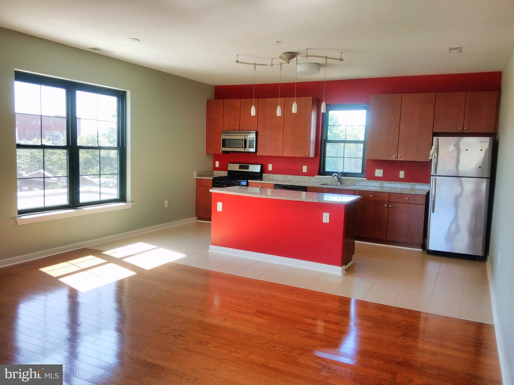 CHARLES VILLAGE - Residential Lease