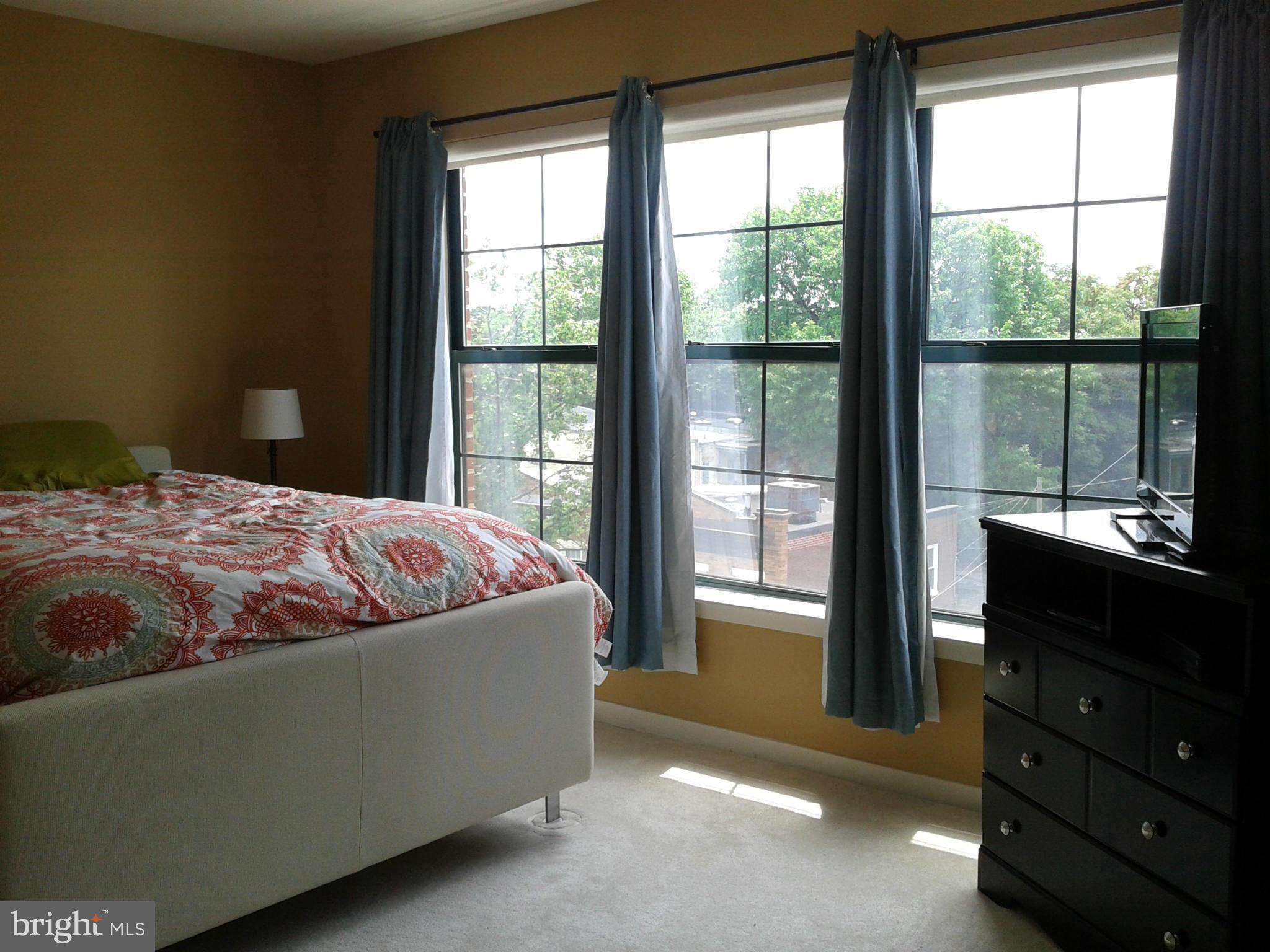 CHARLES VILLAGE - Residential Lease