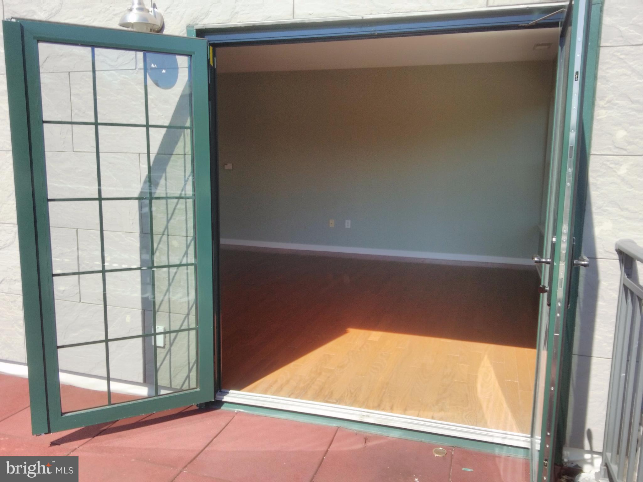 CHARLES VILLAGE - Residential Lease