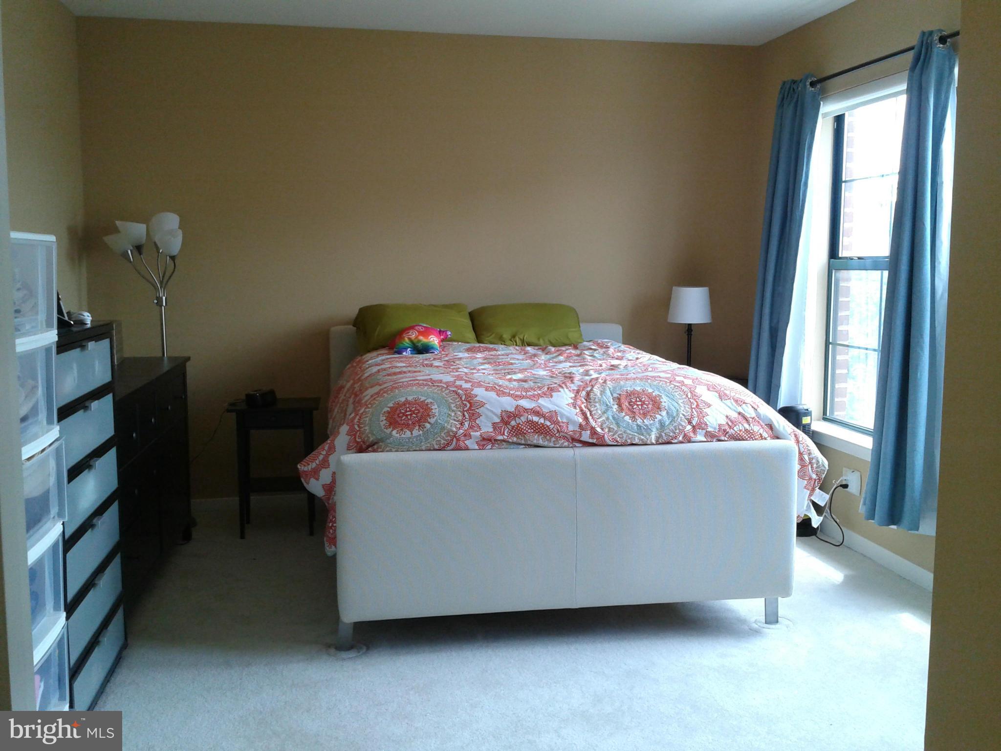 CHARLES VILLAGE - Residential Lease