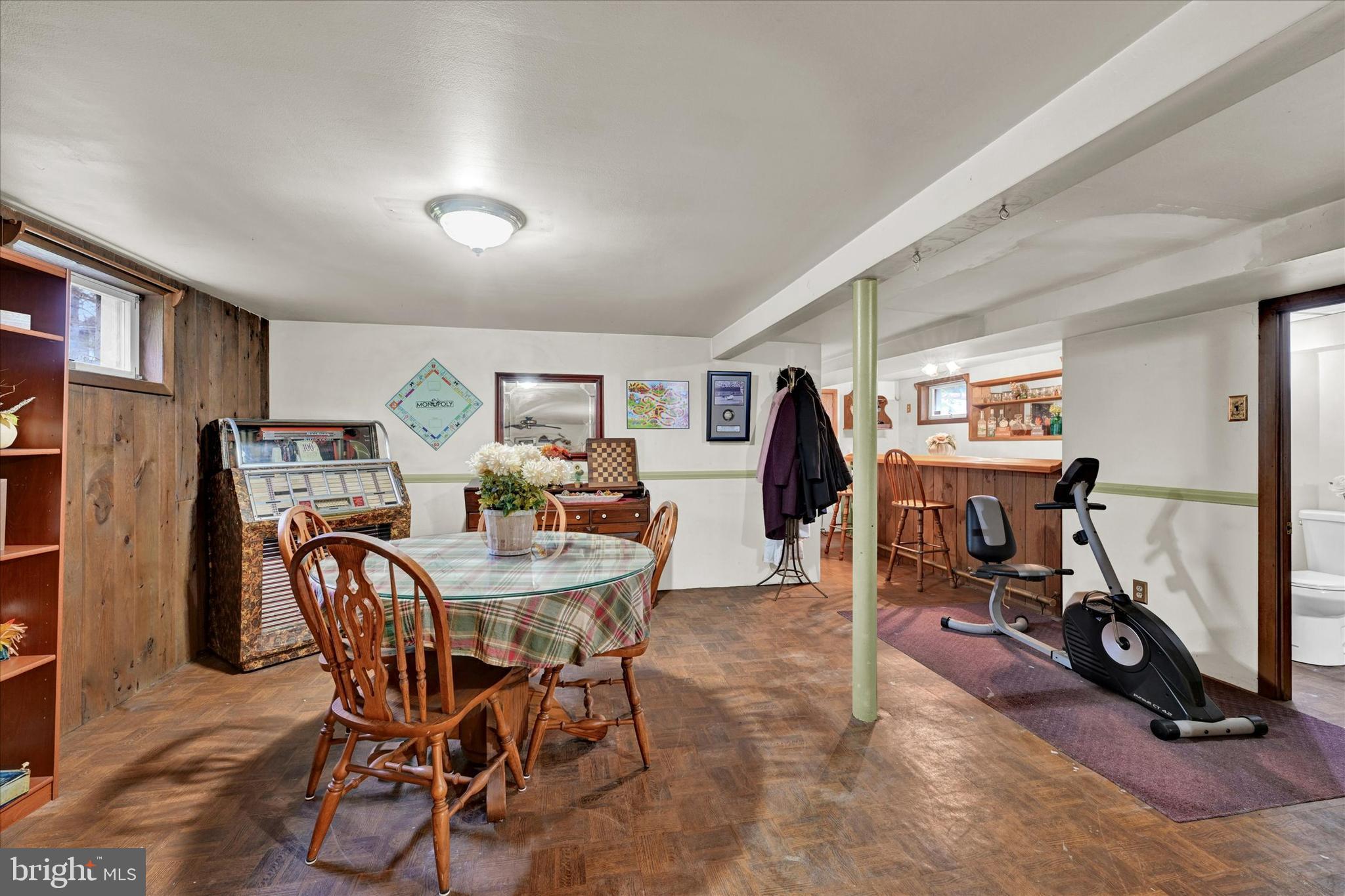 PARKVILLE - Residential