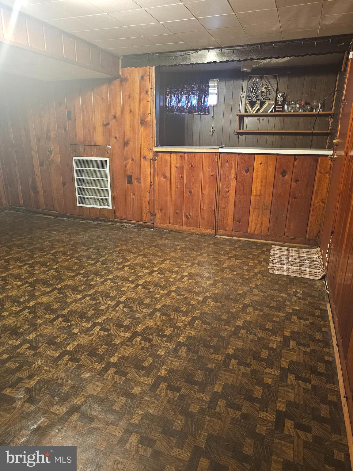 OXON HILL - Residential