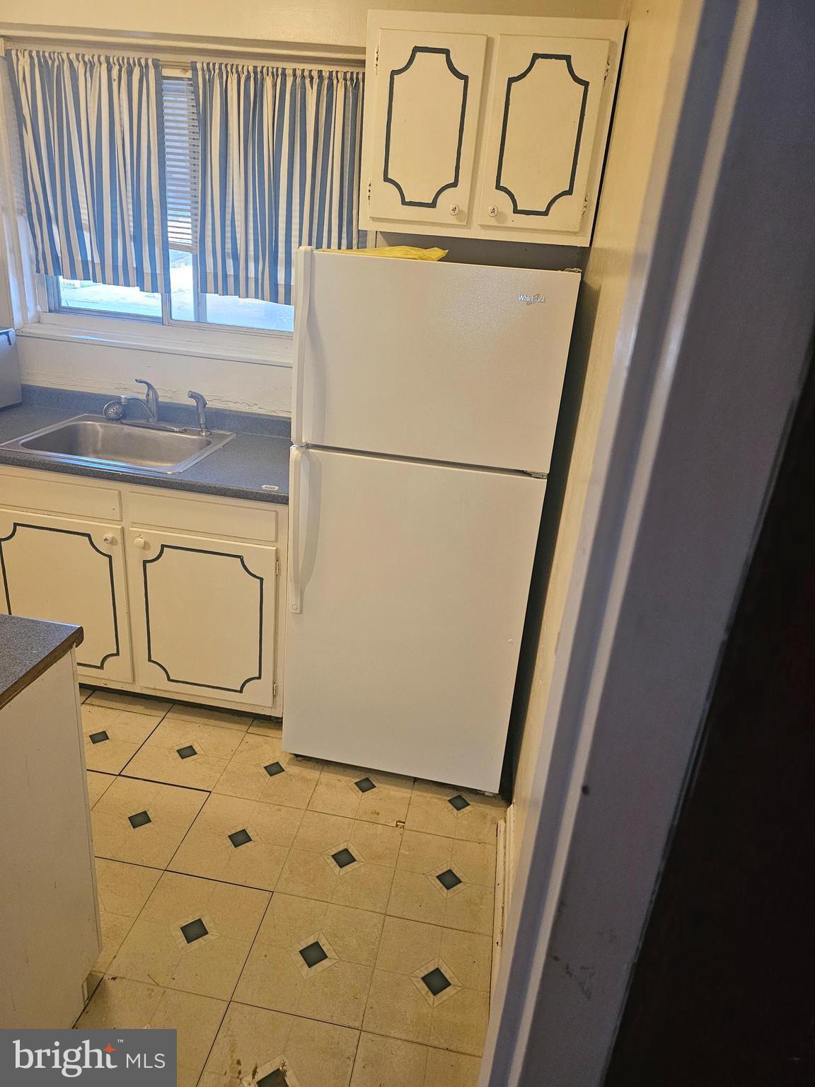 OXON HILL - Residential