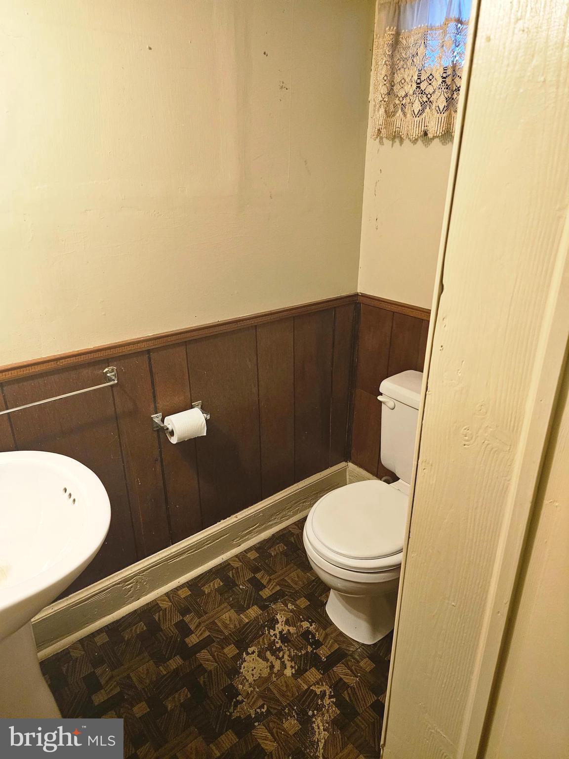 OXON HILL - Residential