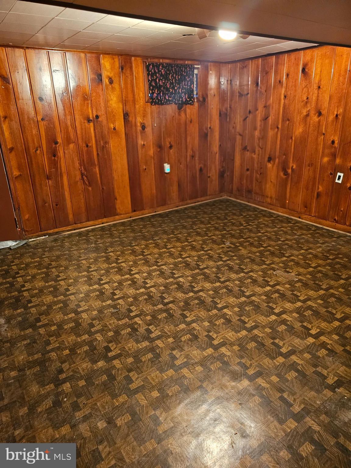 OXON HILL - Residential