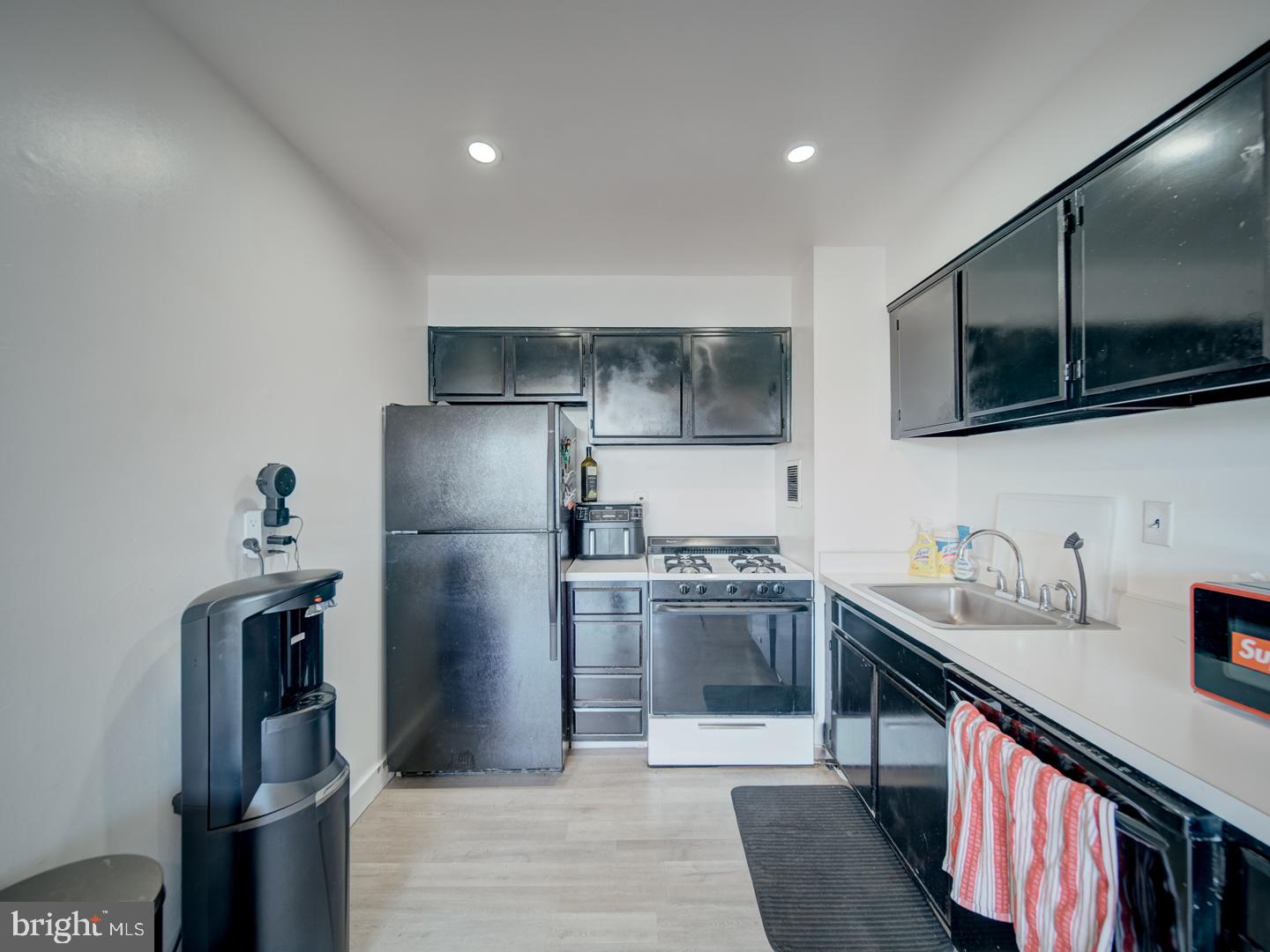 PRESIDENTIAL PARK - Residential