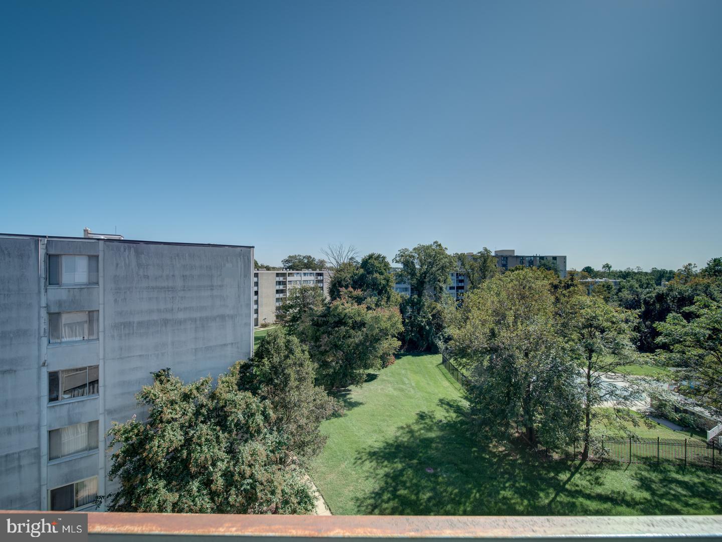 PRESIDENTIAL PARK - Residential