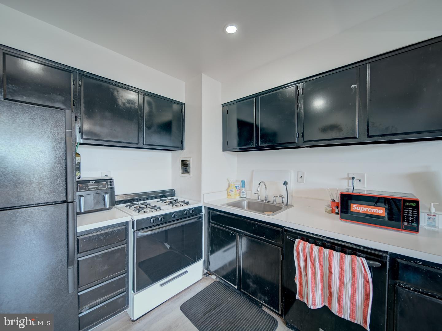 PRESIDENTIAL PARK - Residential