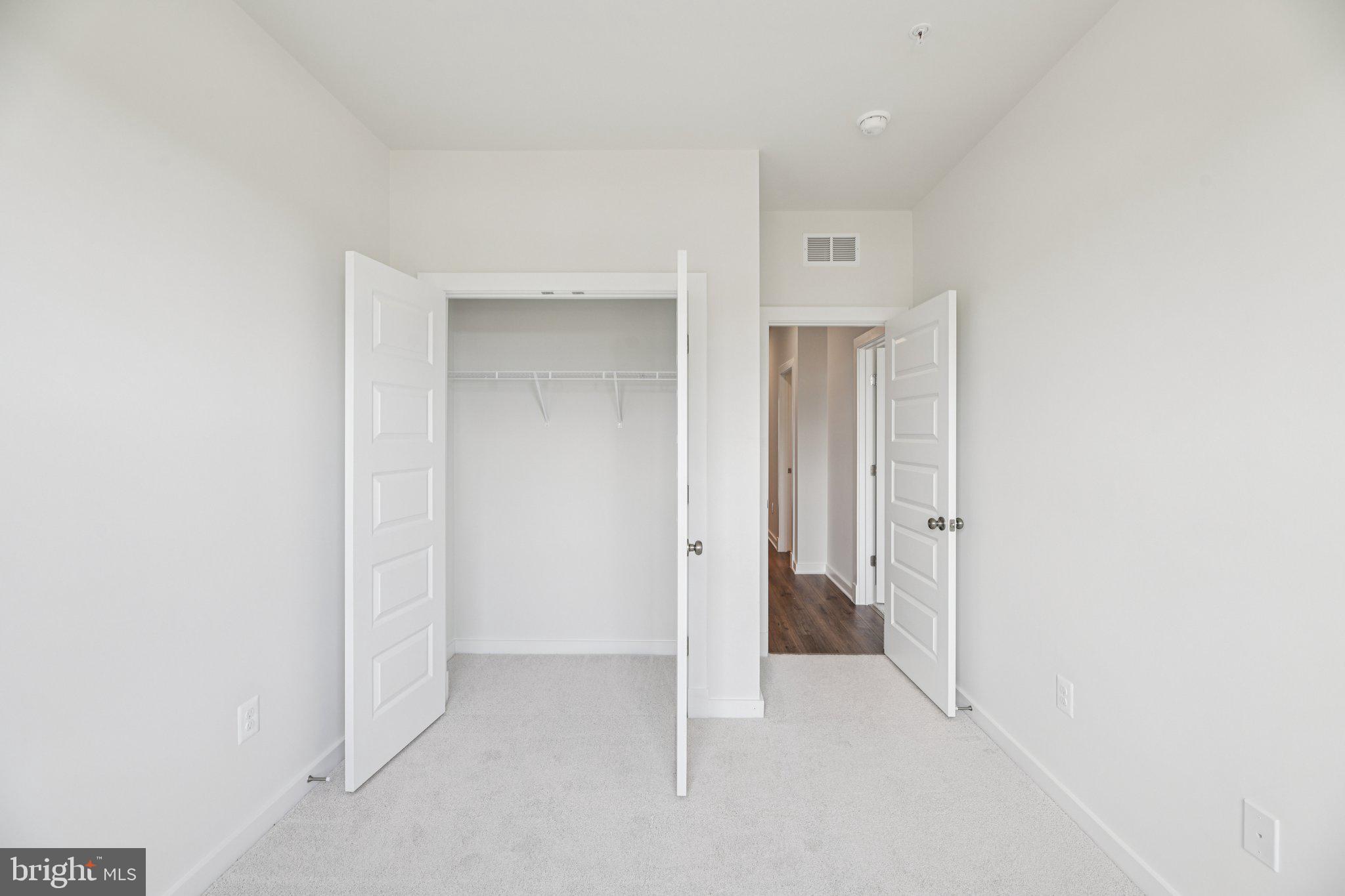 MELFORD TOWN CENTER - Residential