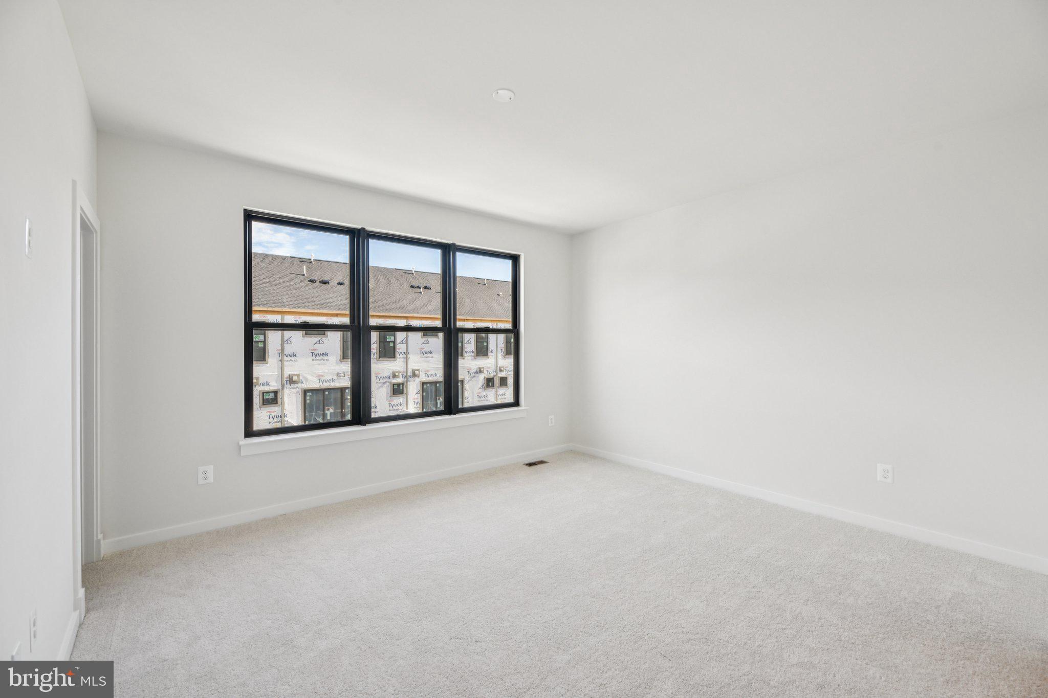 MELFORD TOWN CENTER - Residential