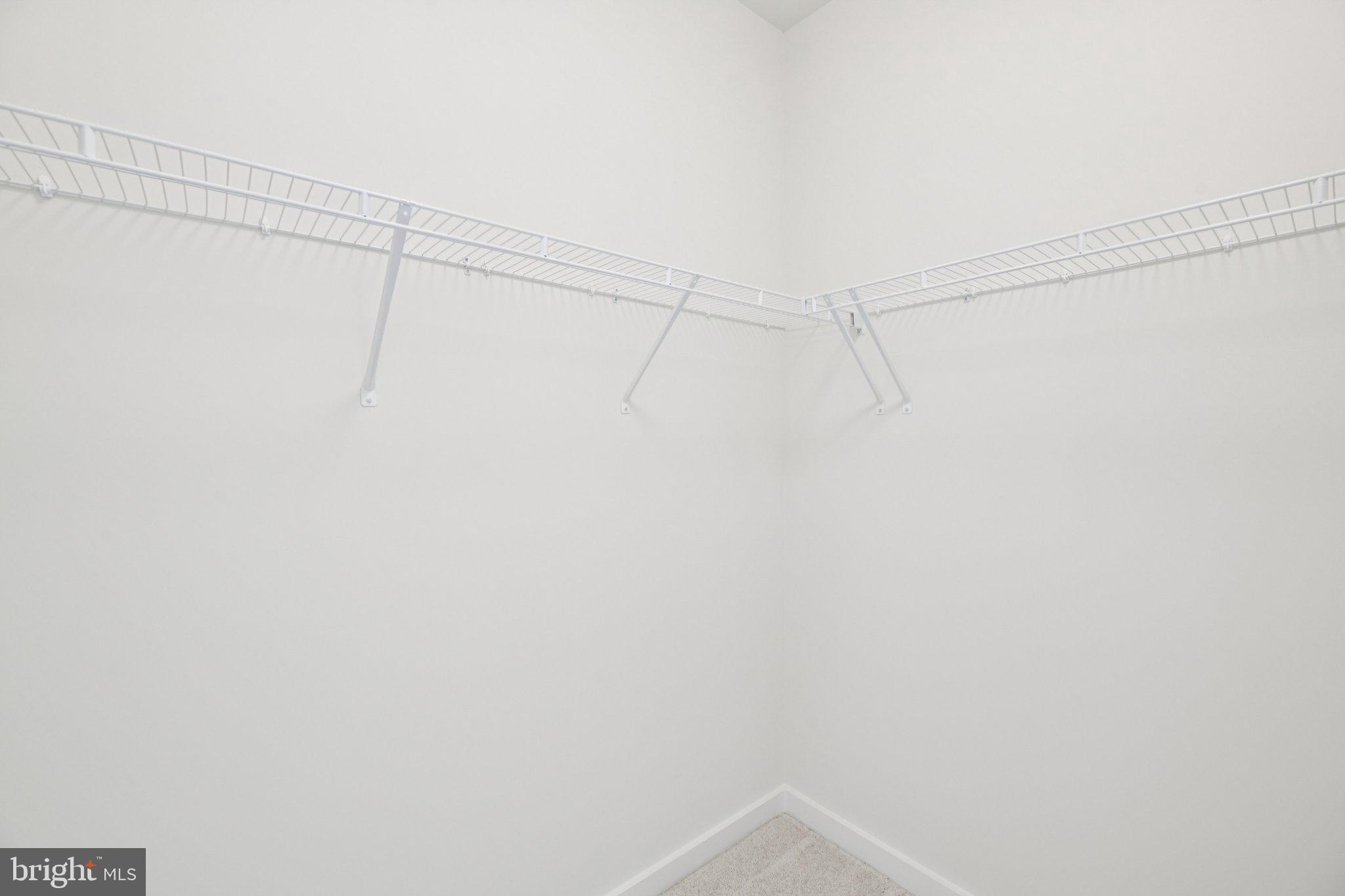 MELFORD TOWN CENTER - Residential